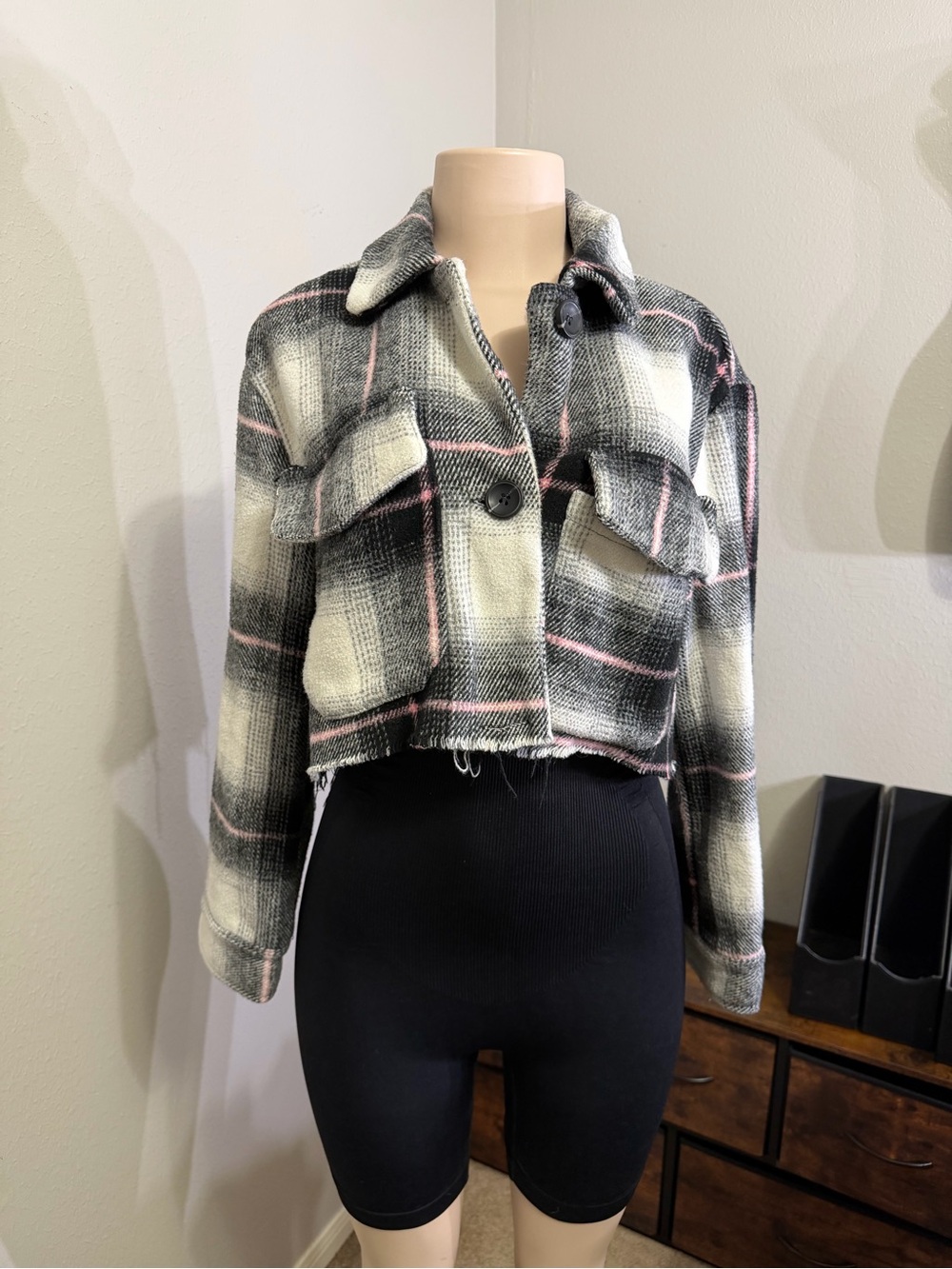 Cropped Plaid Shacket Jacket in Black, Cream & Pink